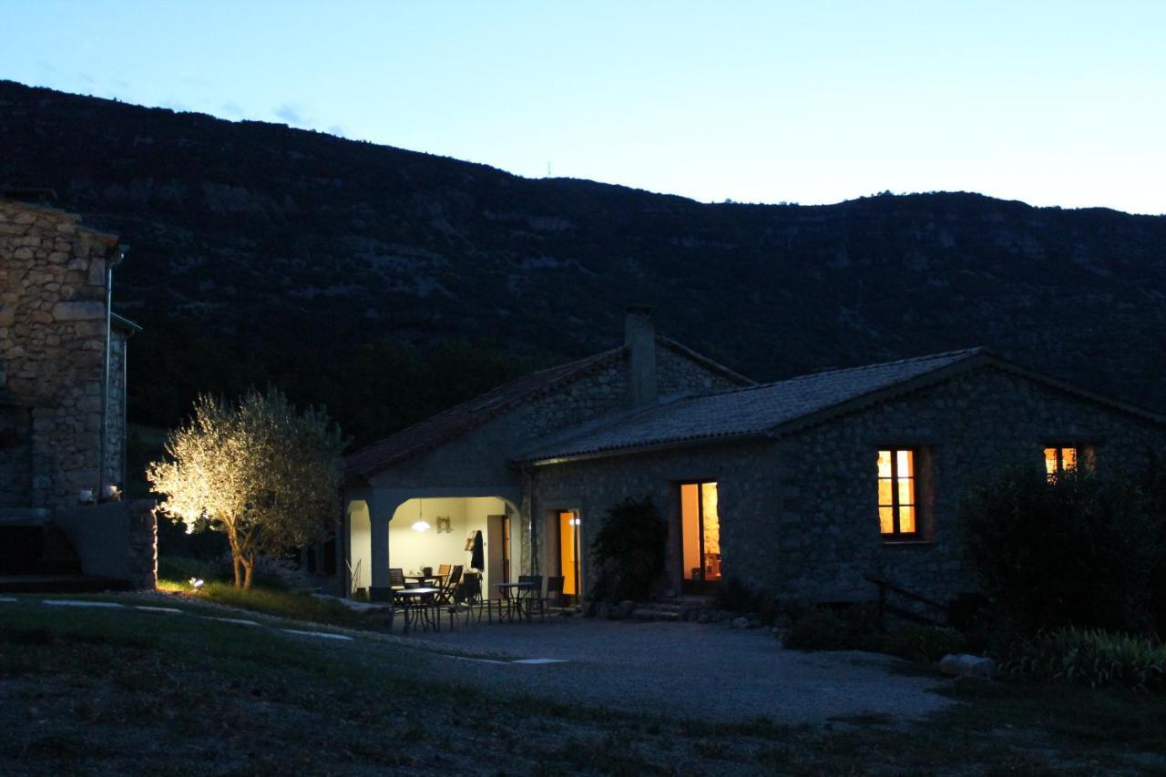 Entre Terre Et Ciel Bed and Breakfast Rémuzat Buitenkant foto